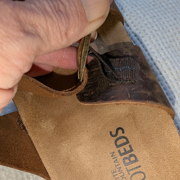 White Mountain Brown Sandals - Picture 9 of 10